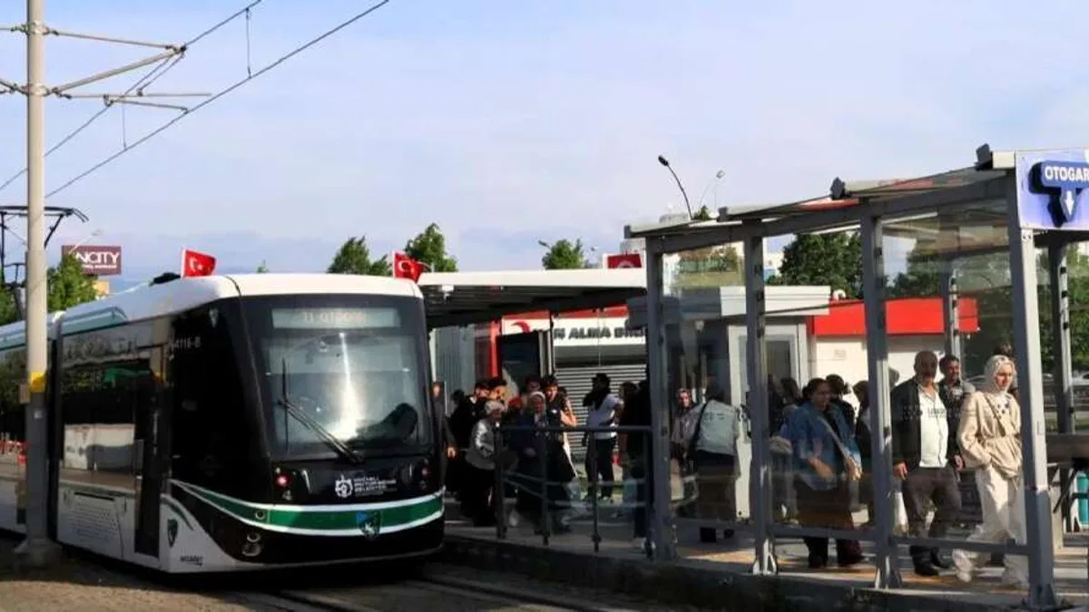 Kocaeli’de çift dizi tramvay dönemi başlıyor