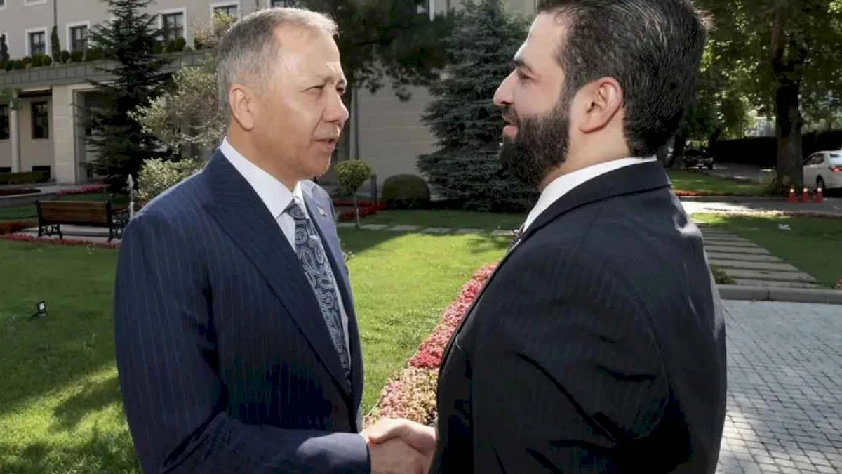 Suriyeli mevkidaşı ile güvenlik ve geri dönüşleri görüştü