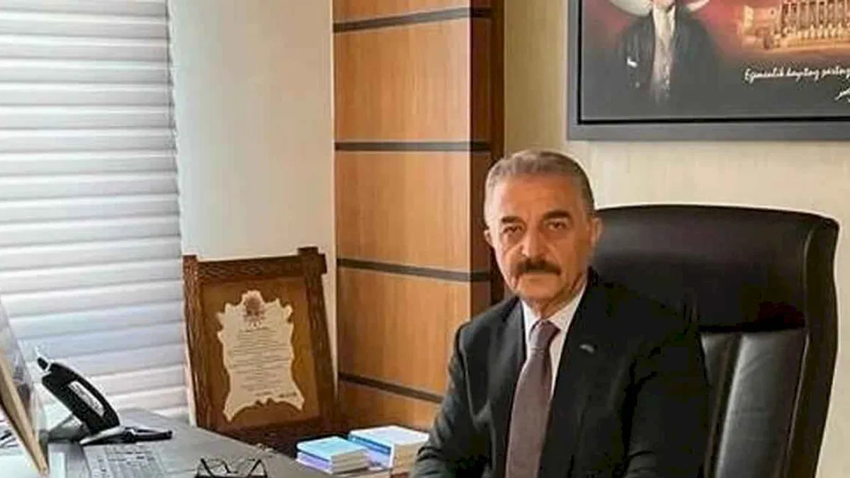 MHP'li Büyükataman'dan 'Özel' yanıt: Bahçeli'nin sözlerine kulak vermeyenin sonu karanlık!