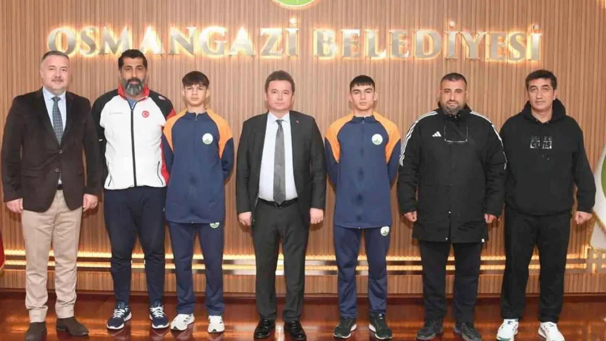 Milli sporcular Osmangazi'den Dünya Şampiyonası’na uğurlandı