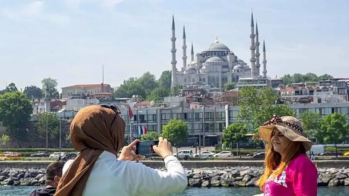 Simit ve Çay Eşliğinde Ücretsiz 'Boğaz Gezileri' Başlıyor…