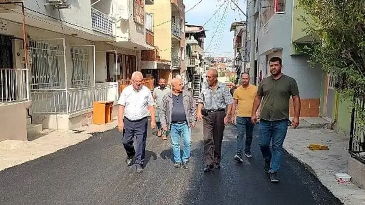 Karabağlar'da Asfaltlamalar Dur Durak Bilmiyor