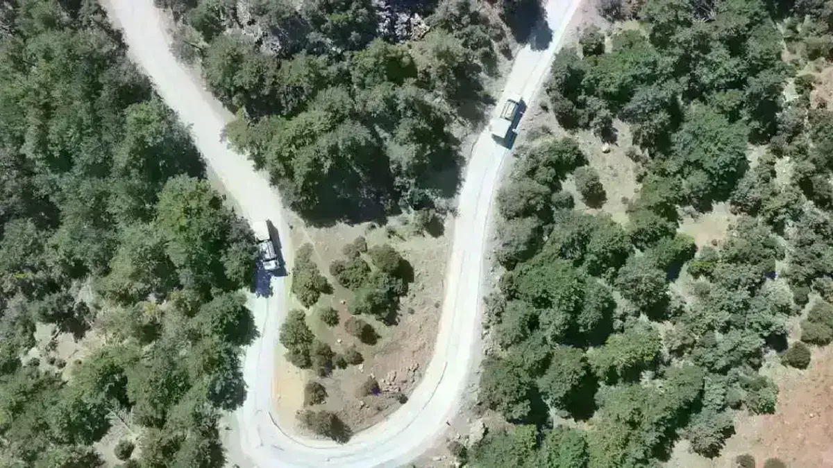 Manisa Ayvacık yoluna 6 kilometrelik asfalt