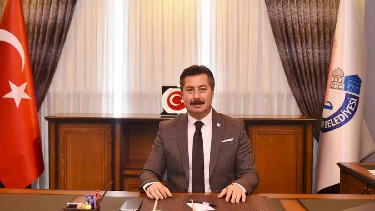 Başkan Özel’den 'Zafer Bayramı' vurgusu