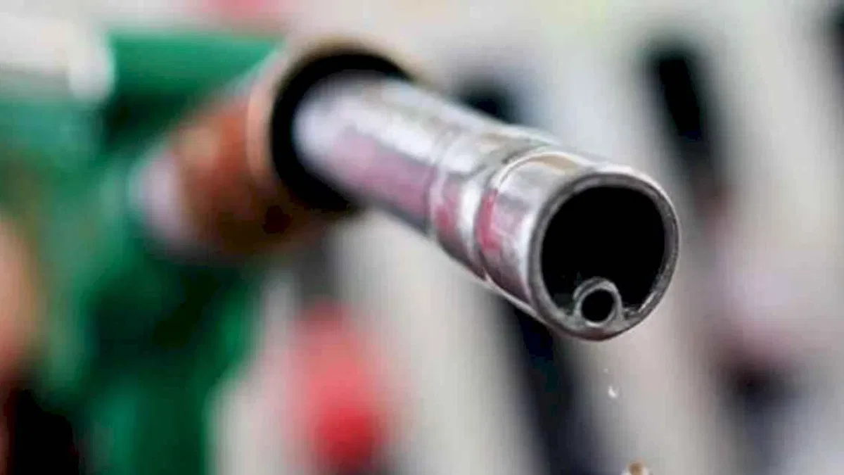 Benzine bir zam daha!