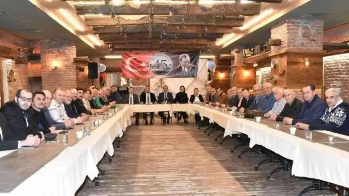 Manisa Dostlar Meclisinin konuğu Yavuz Kurt oldu