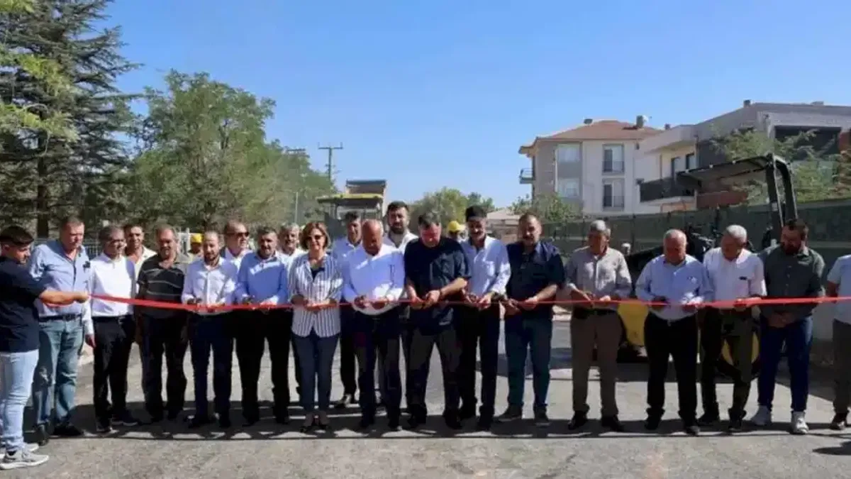 Başkan Ünlüce Alpu’da altyapı ve üstyapı çalışmalarını inceledi