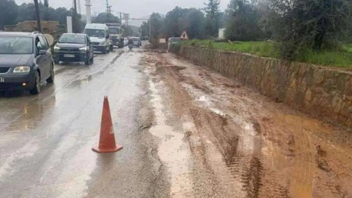 Bodrum Kızılağaç Yolunda bakım çalışması