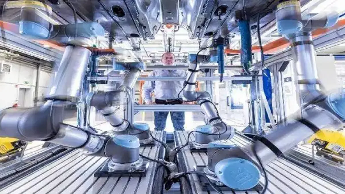 Otomotivde 'cobot'lar avantaj sağlıyor
