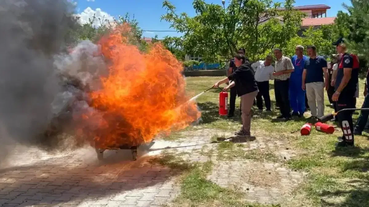 Hastanede yangın tatbikatı