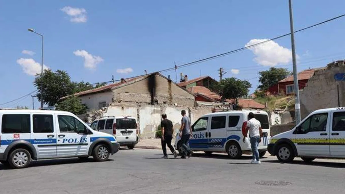 Kayseri'de pazarcılar arasında çıkan kavgada 3 kişi yaralandı
