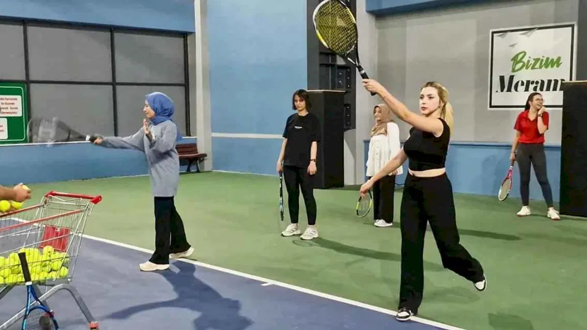 Konya Meram’ın gençleri yazı dolu dolu geçiriyor!