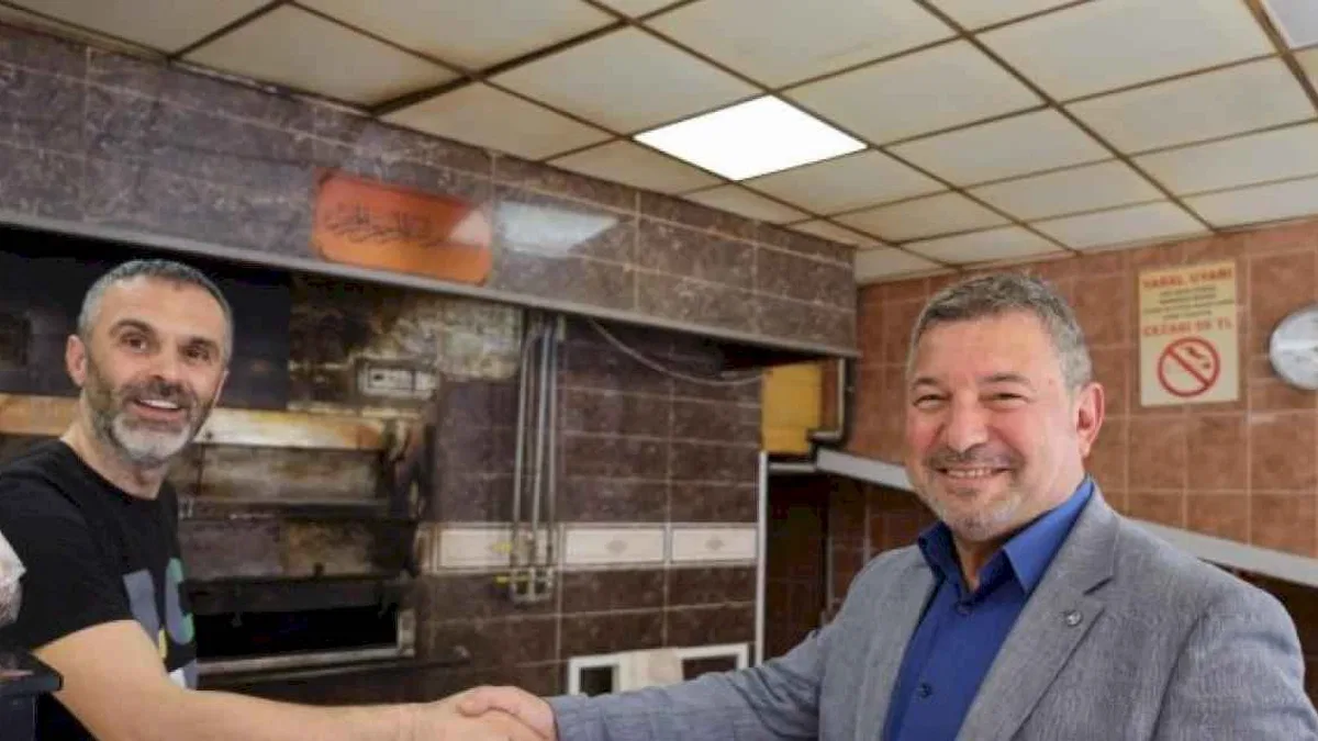 İzmit Belediyesi kent esnafının yanında