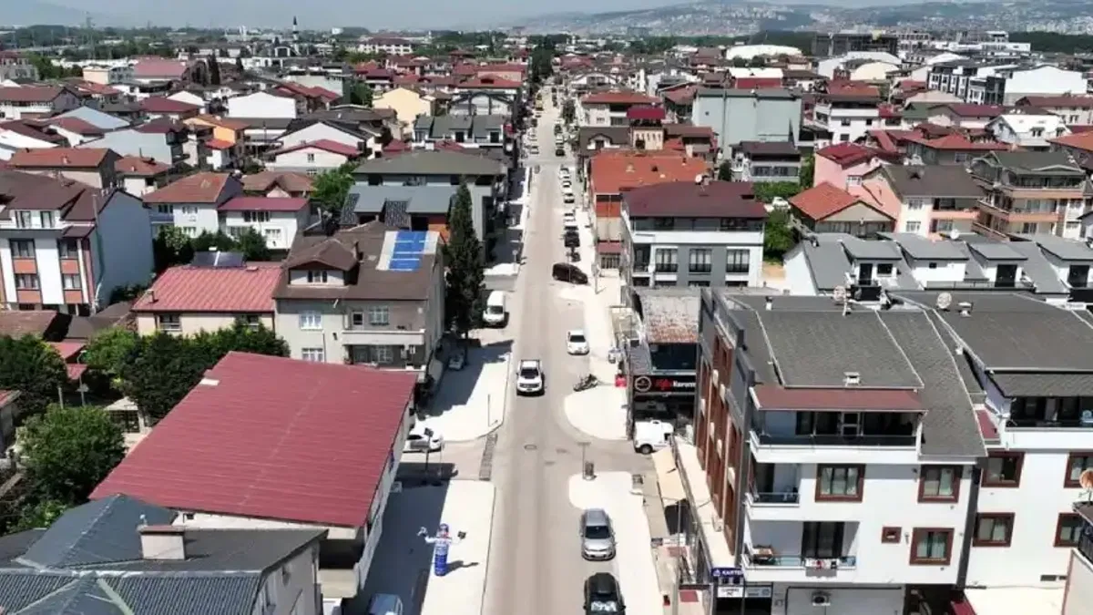 Kartepe’de 3 mahallenin yolları yenileniyor