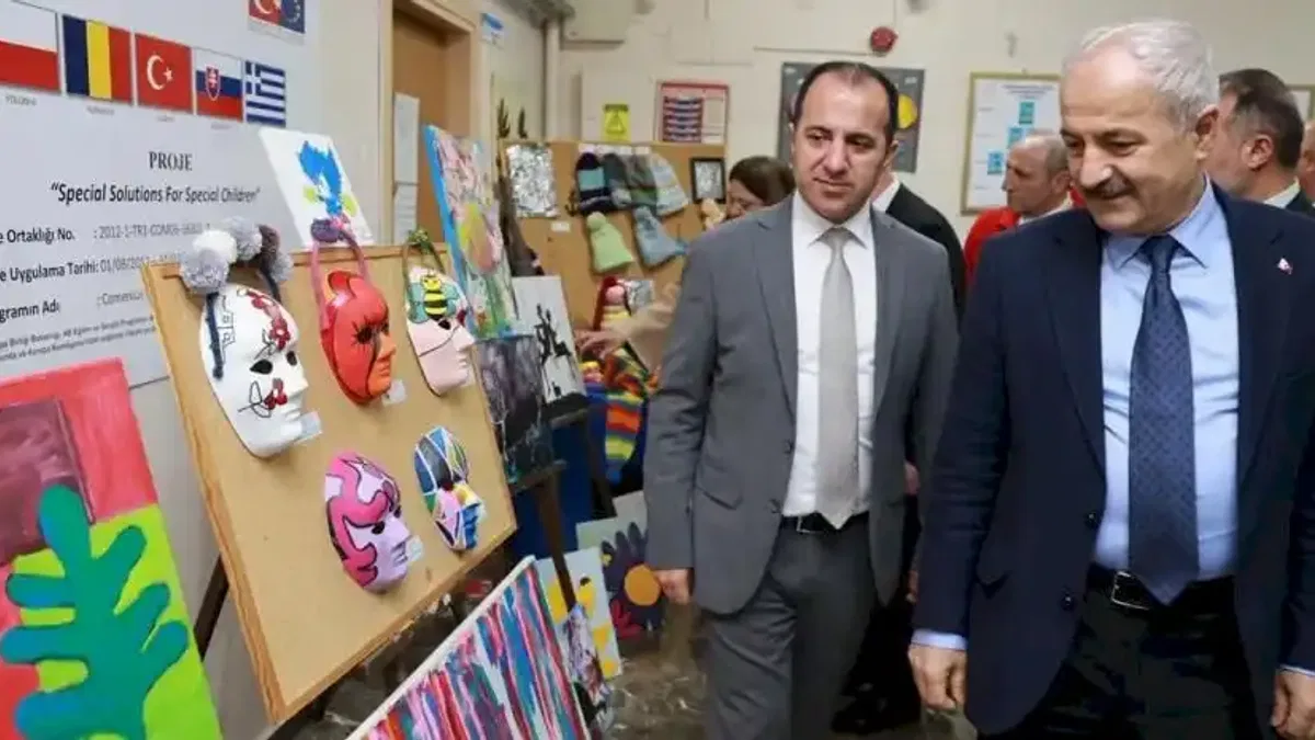 Kocaeli Gebze’de otizm farkındalığına anlamlı program