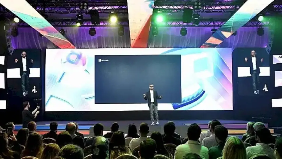 Microsoft BuildAI: Yapay Zeka Günü"nde yazılımcılar ve teknoloji dünyasının liderleri buluştu