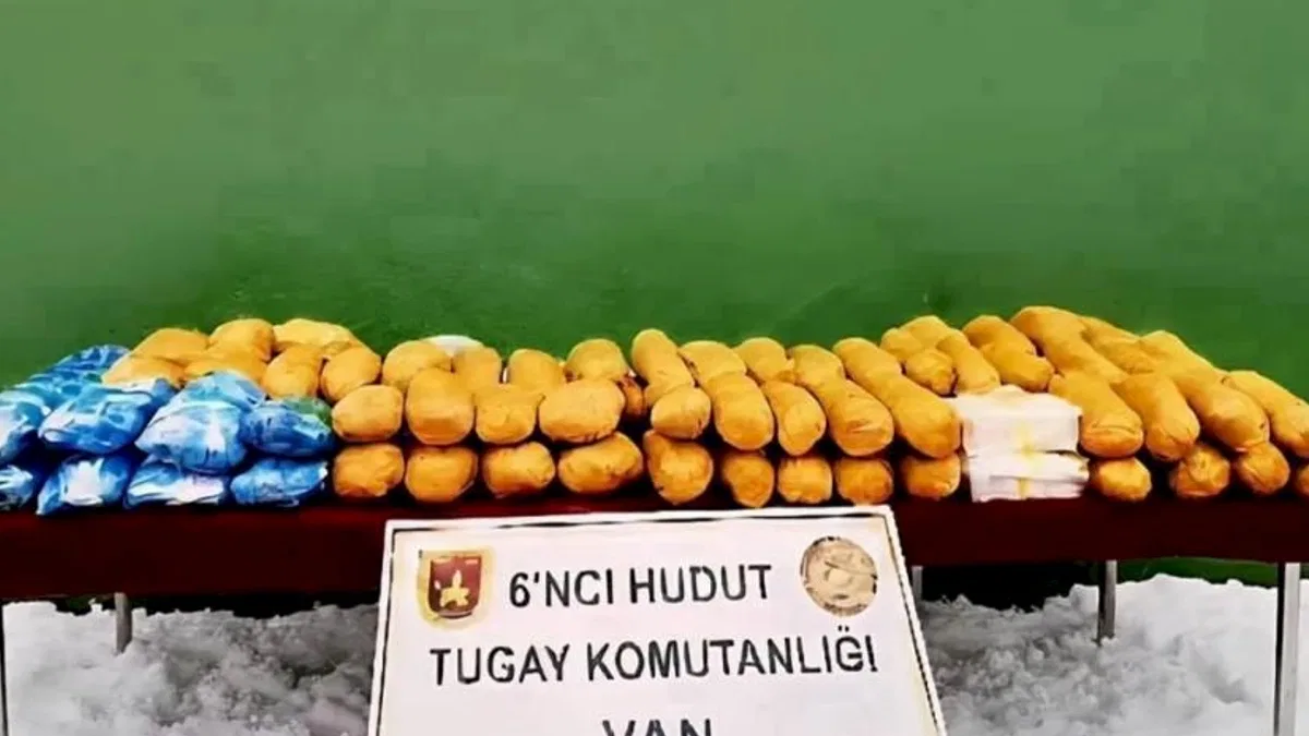 Van Hudut Hattı'nda 50 kilogram uyuşturucu ele geçirildi