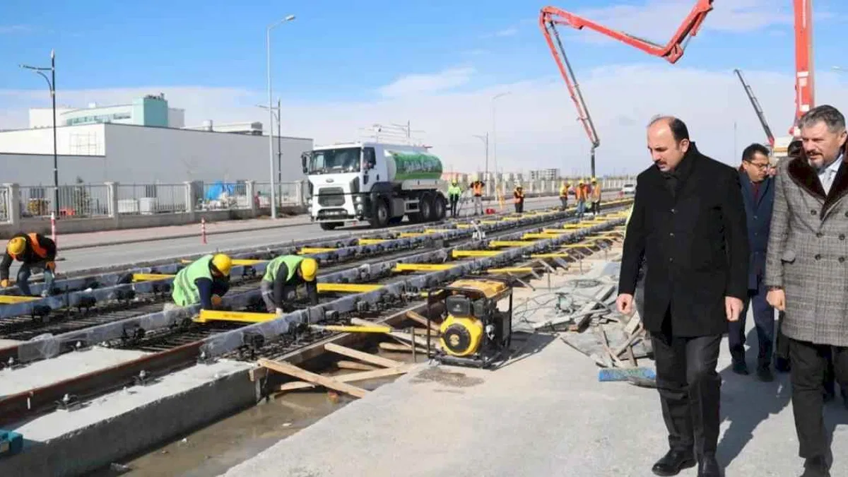 Başkan Altay Tramvay Hattı Projesi'ni yerinde inceledi
