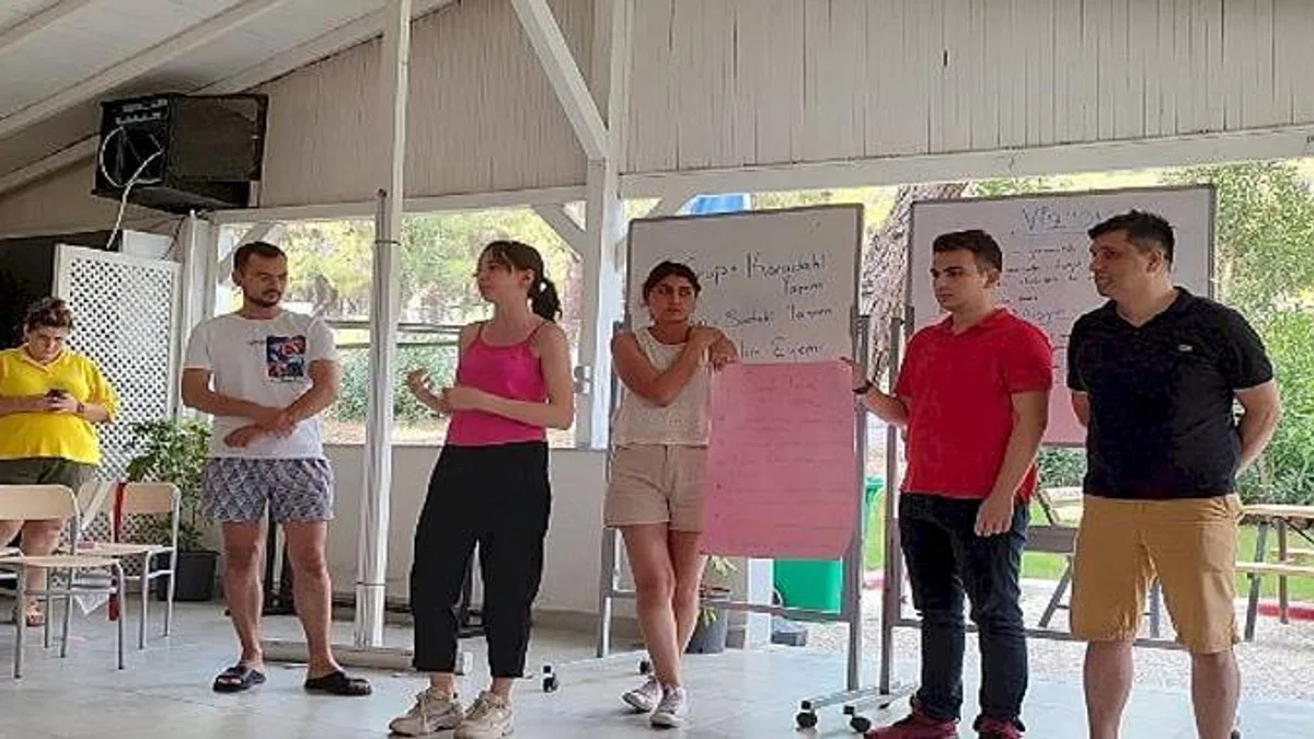 Antalya Büyükşehir Akdeniz Doğal Yaşamı Koruma Ağı çalıştayına ev sahipliği yaptı