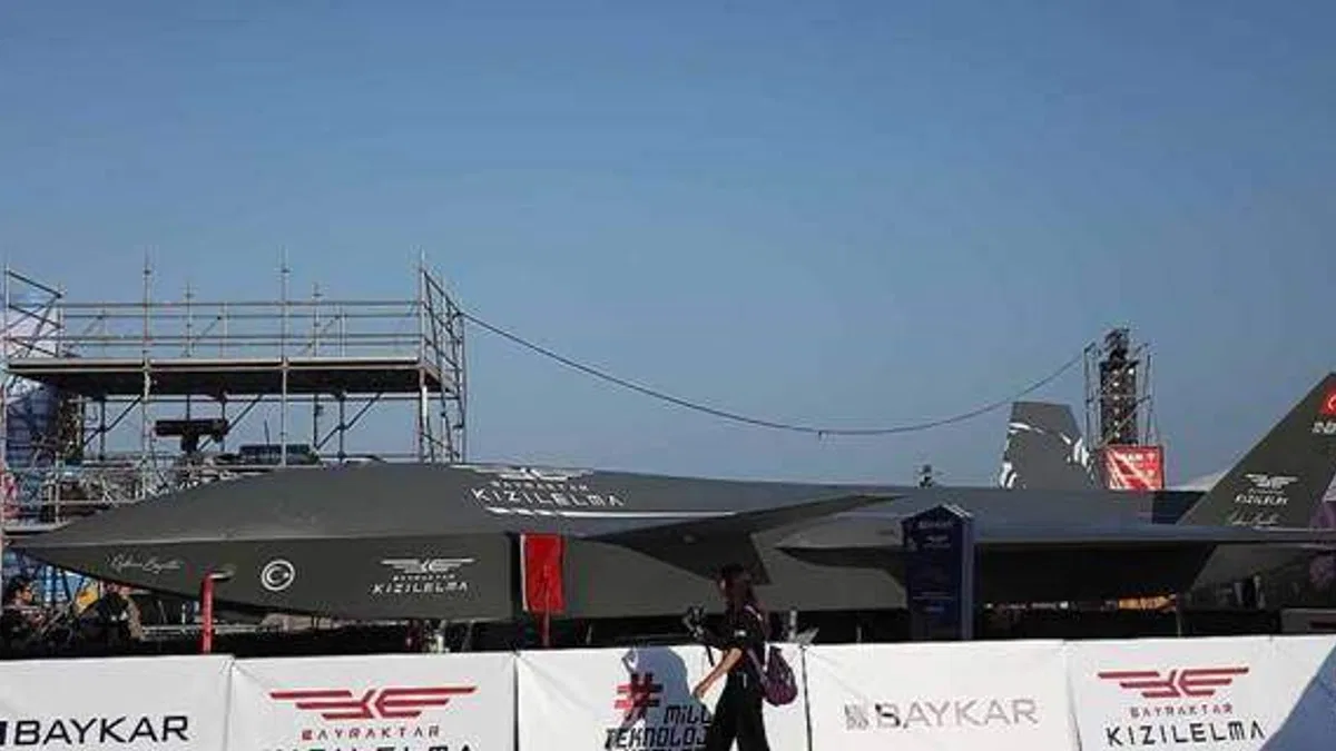 Bayraktar Kızılelma Teknofest Karadeniz'de görücüye çıktı