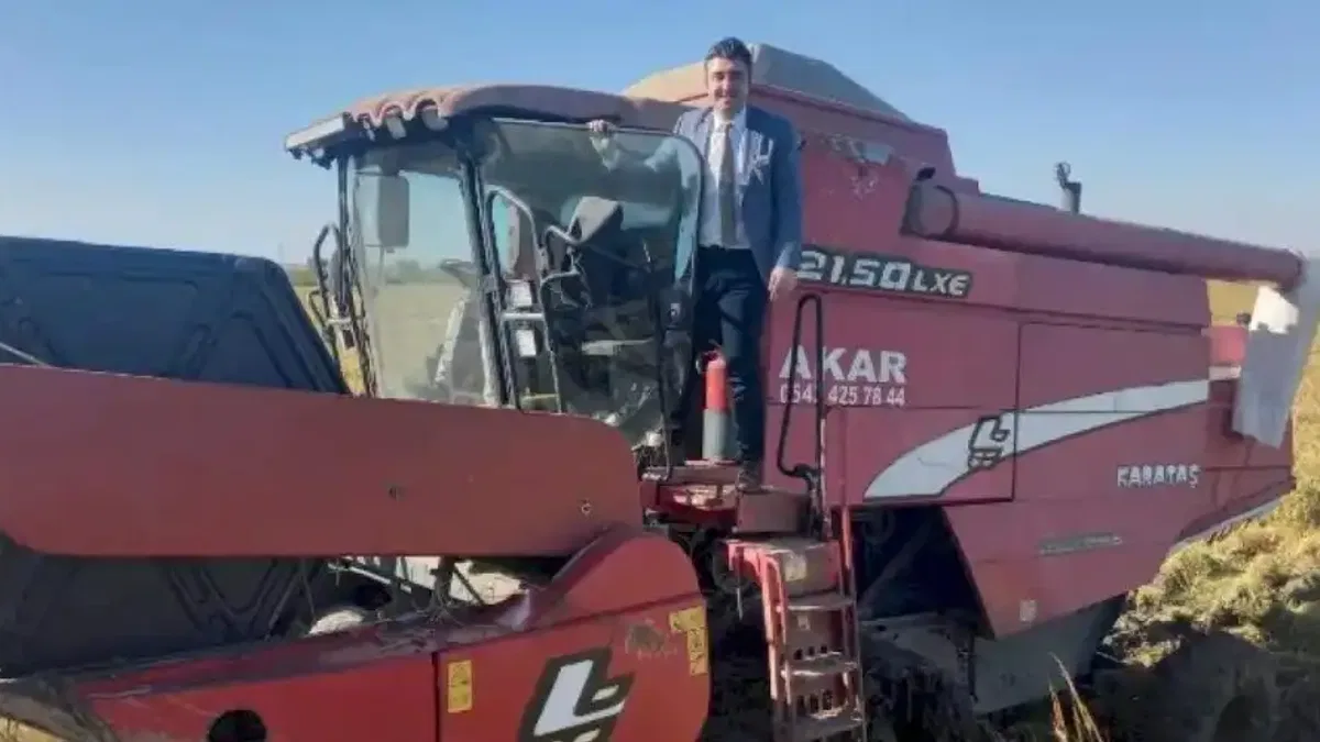Anıl Çakır, TMO’ya biçerdöverin üzerinden seslendi