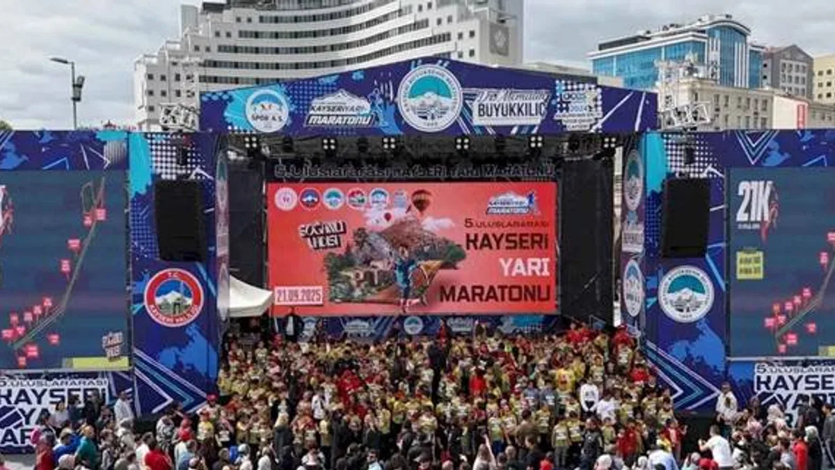 5’inci Uluslararası Kayseri Yarı Maratonu renkli başladı