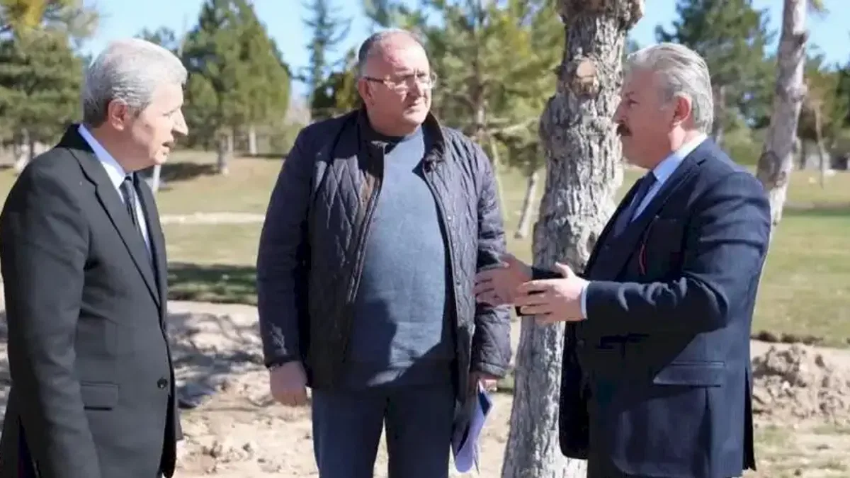 Kayseri Melikgazi'den Gesi Mesire Alanı'nda köklü mesai