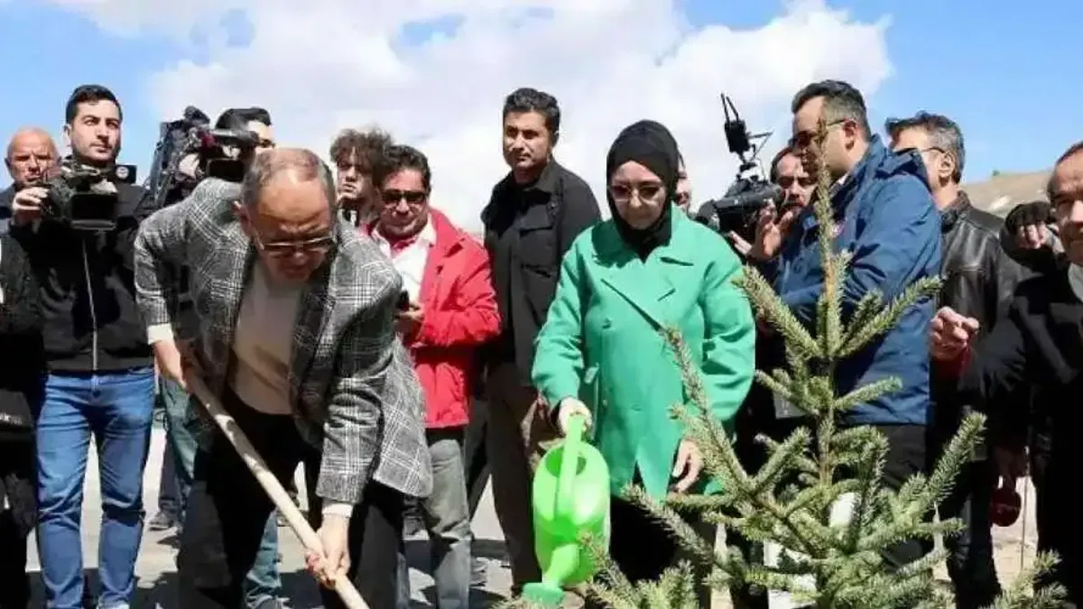 Bakan Özhaseki’den Çölleşme ve Kuraklıkla Mücadele Günü mesajı