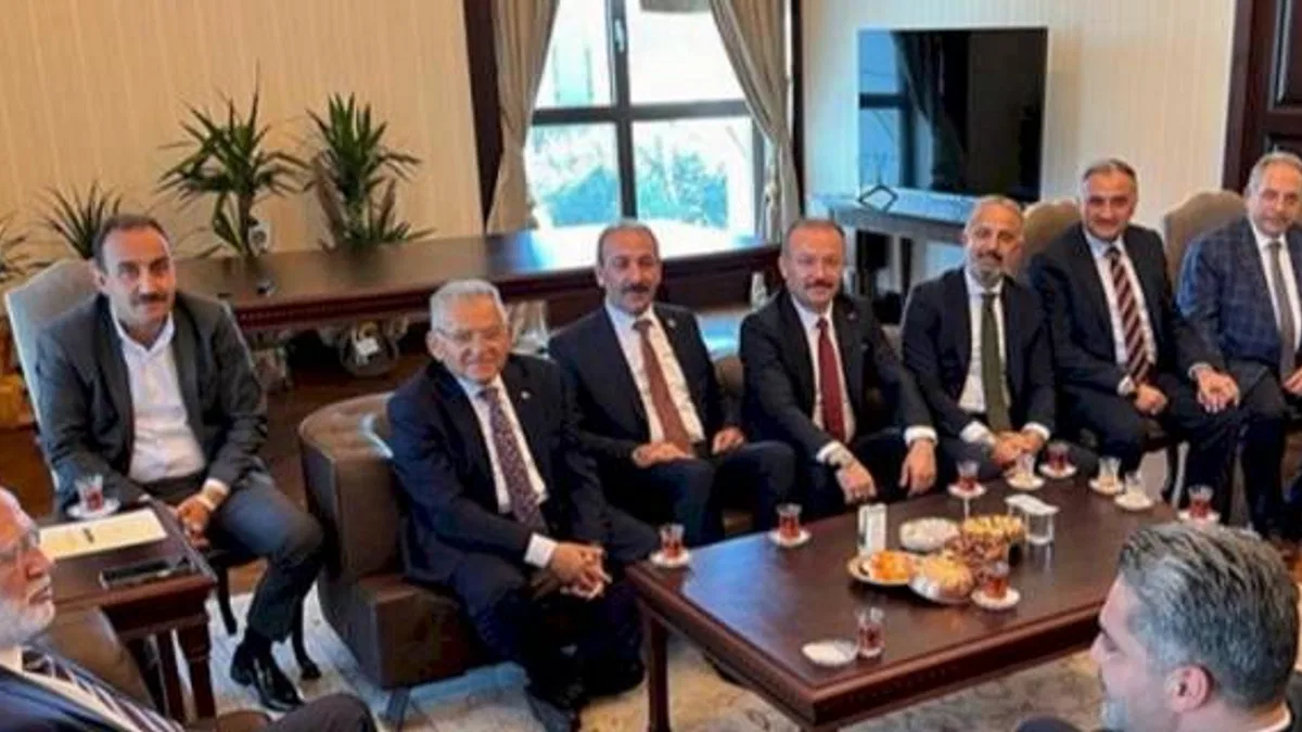 AK Parti Kayseri heyetinden Ankara çıkarması