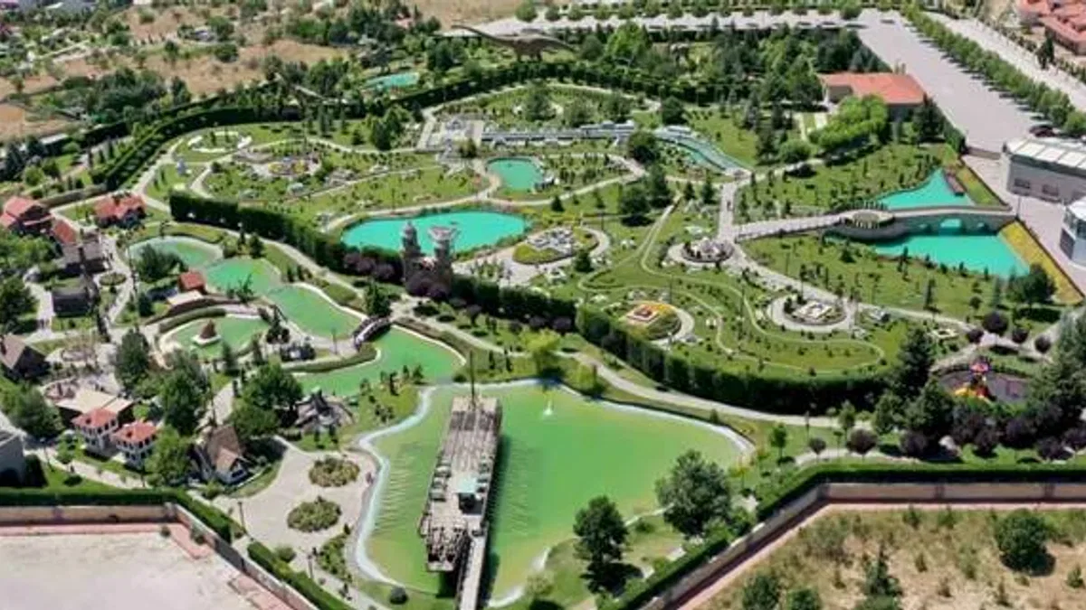 80 Binde Devr-i Alem Parkı yenileniyor