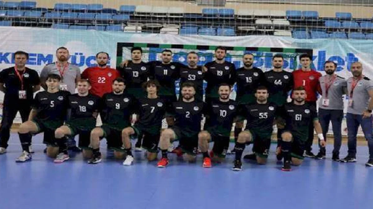 Sakarya Büyükşehir hentbolde zirve takibini sürdürdü