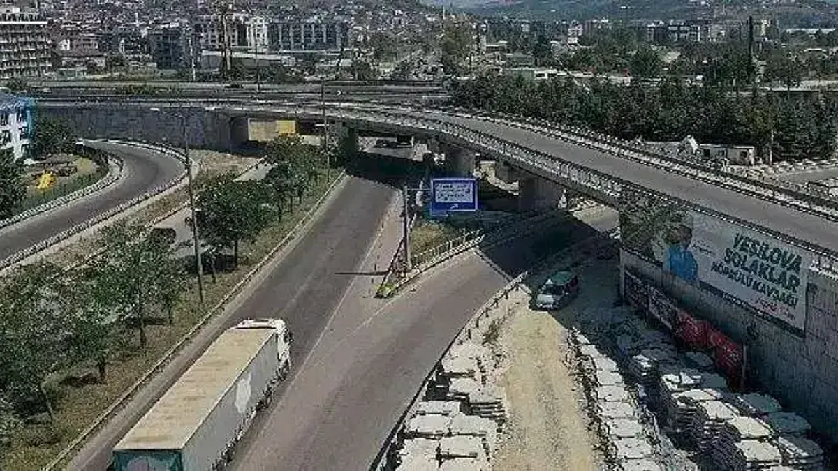 Yeşilova-Solaklar Kavşağında hummalı çalışma