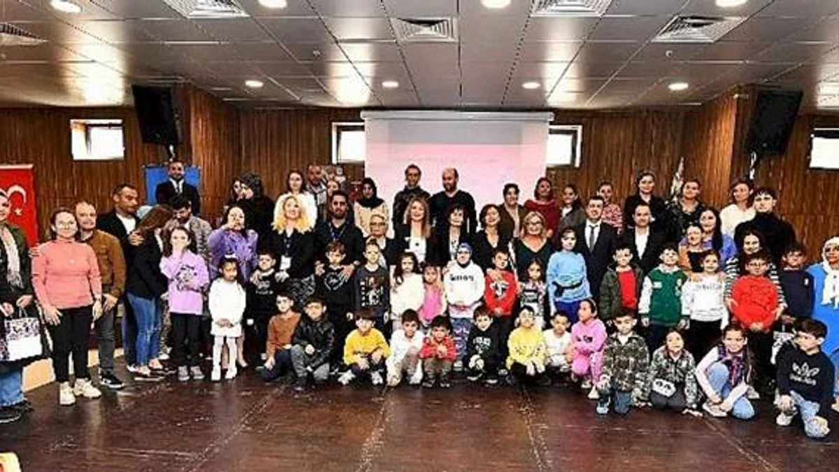 Diyabetli çocuklar için şeker ölçüm cihazı dağıtıldı