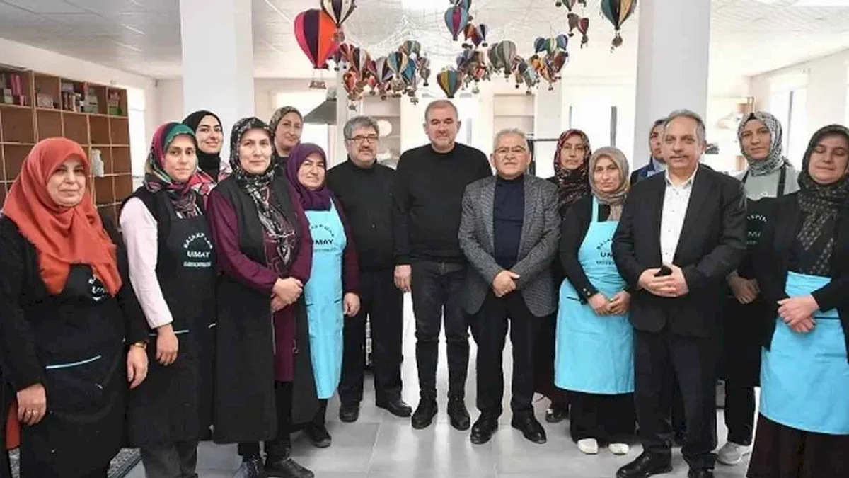 Kayseri Büyükşehir'den kadın kooperatifine ziyaret