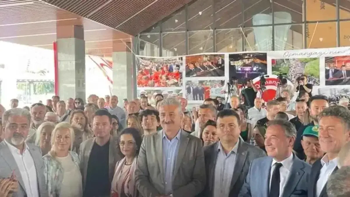 Bursa'da gençlere özel mekan: Osmangazi'de Genç Kafe açılışı yapıldı
