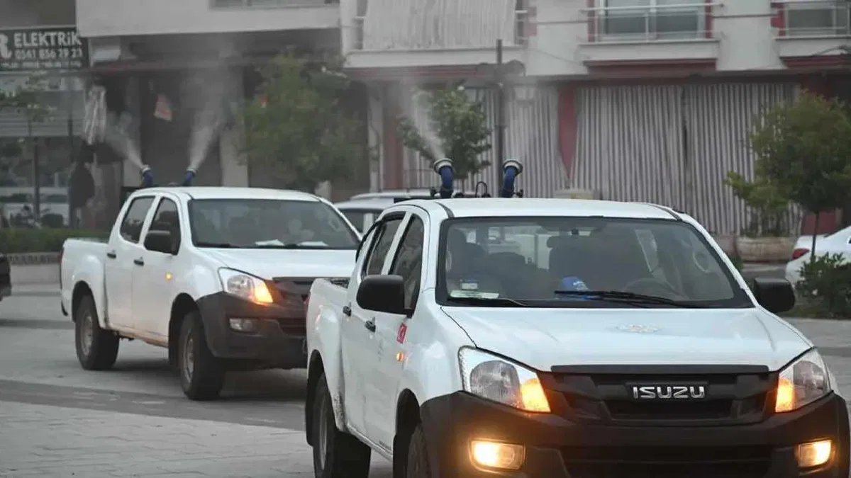 Manisa Sarıgöl'de ilaçlama çalışması