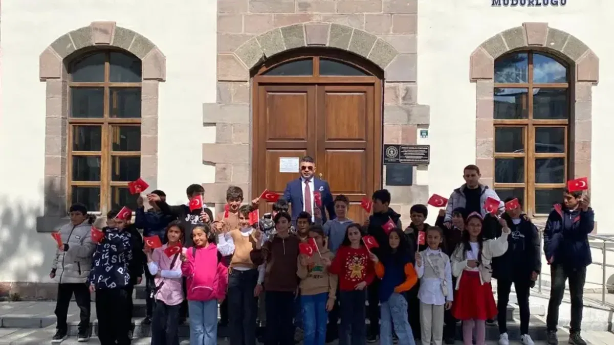 Köy çocuklarına unutulmaz Erzurum gezisi
