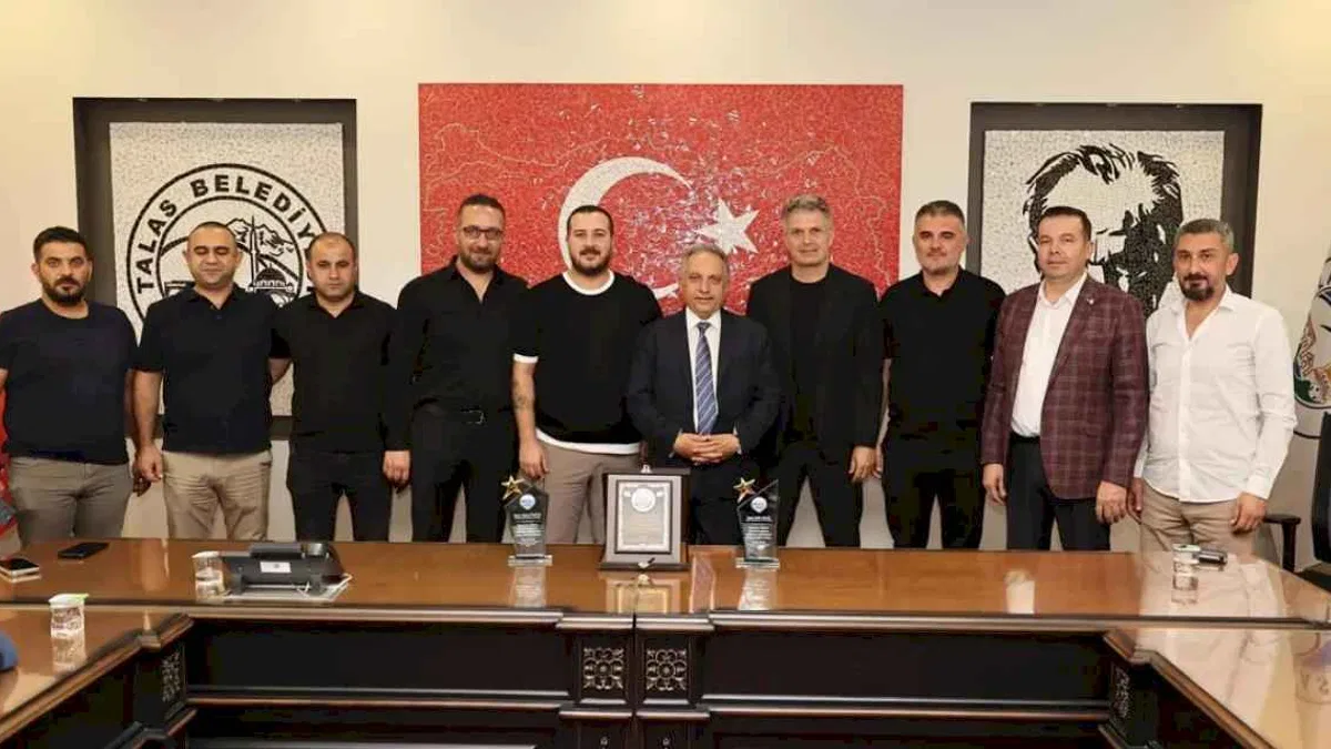 Başkan Yalçın: Borçsuz kulübüz, siyaset yapmadık, altyapıda şampiyon takımız