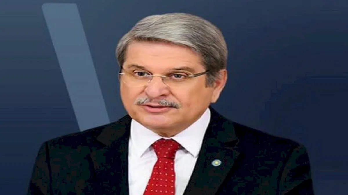 Aytun Çıray'dan mektuplu istifa!