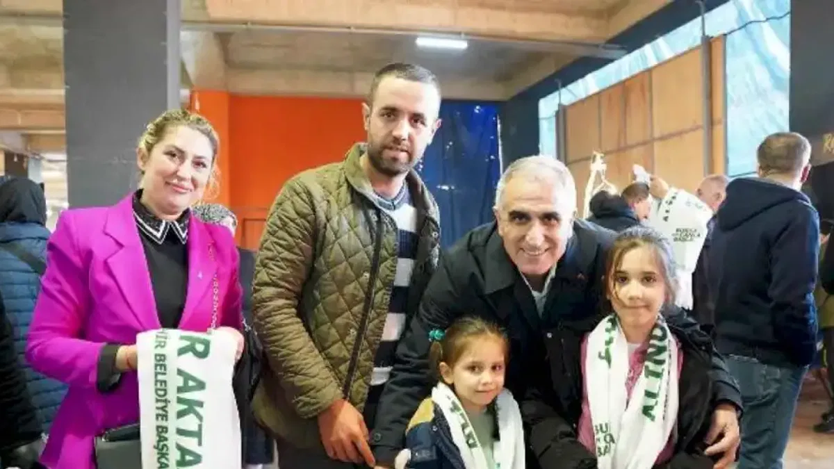 Nilüfer dahi çocuklarını arıyor