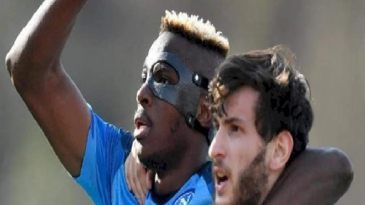 Osimhen ve Kvaratskhelia Napoli’yi sırtlıyor