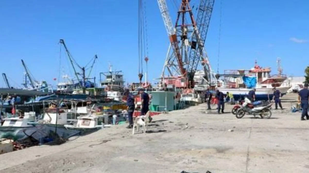 Hatay'da deniz ve sahil temizliği