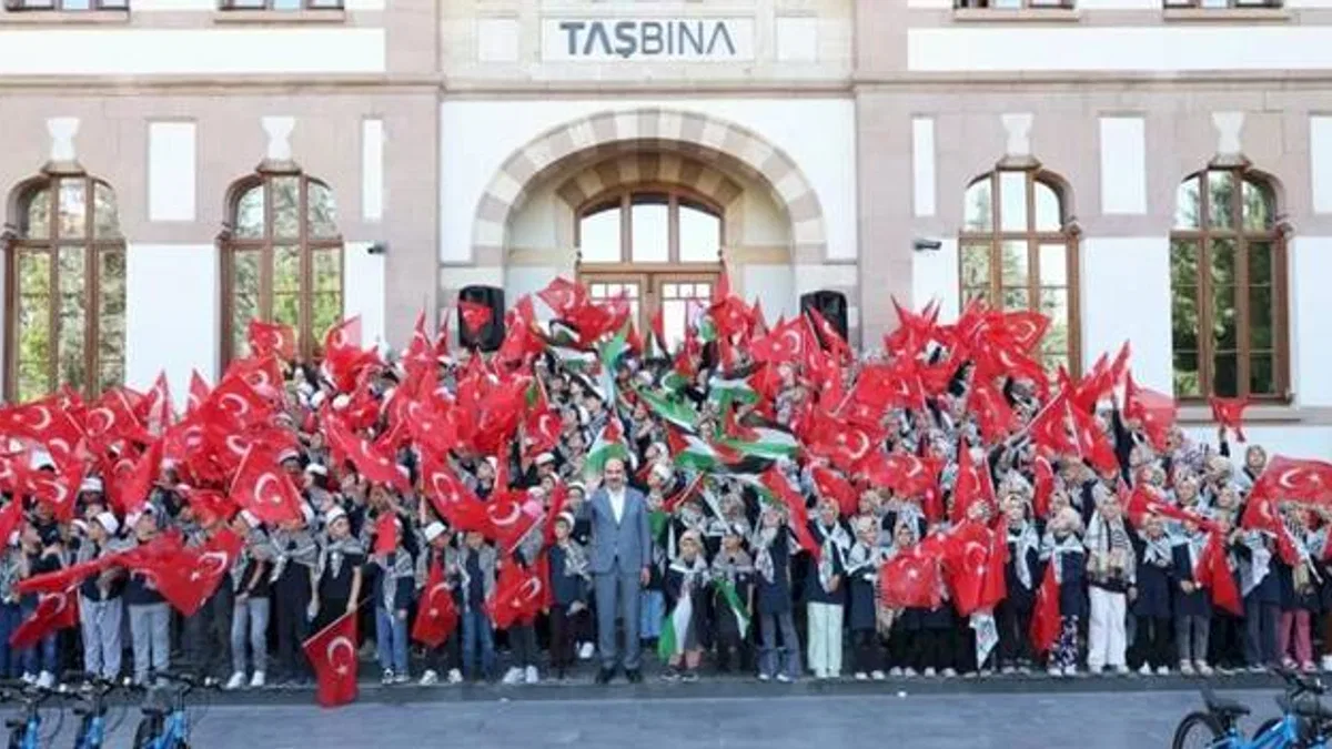 Konya’da hafız adaylarına eğitim desteği başladı