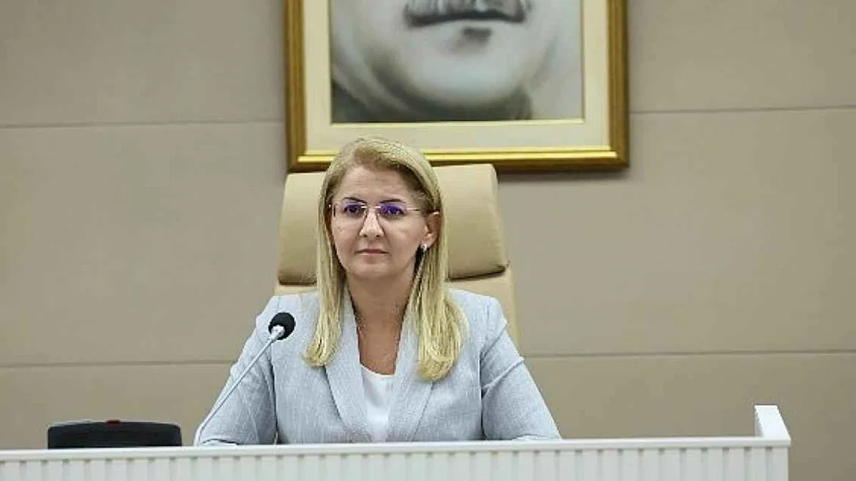 Bakırköy Belediyesi'nin Emeklilere Pazar Desteği Ödemeleri Başladı