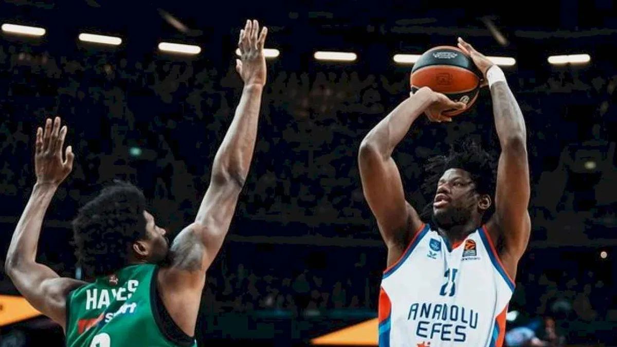 Zalgiris 96 - 70 Anadolu Efes (MAÇ SONUCU - ÖZET)