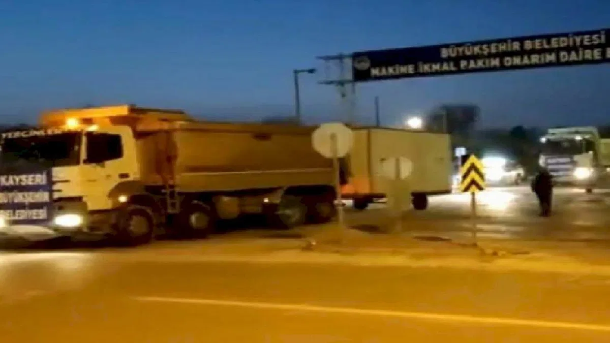 Kayseri Büyükşehir'den deprem bölgesine takviye