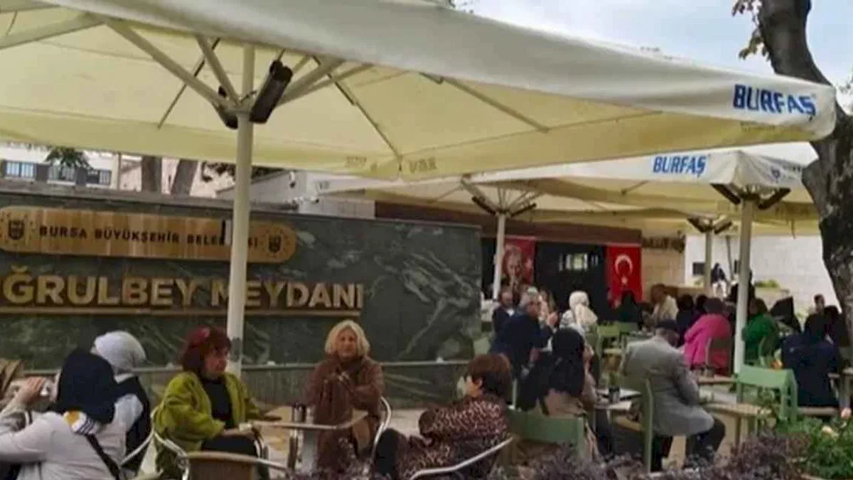 Bursa'da emeklilerin buluşma noktası BURFAŞ Kafe