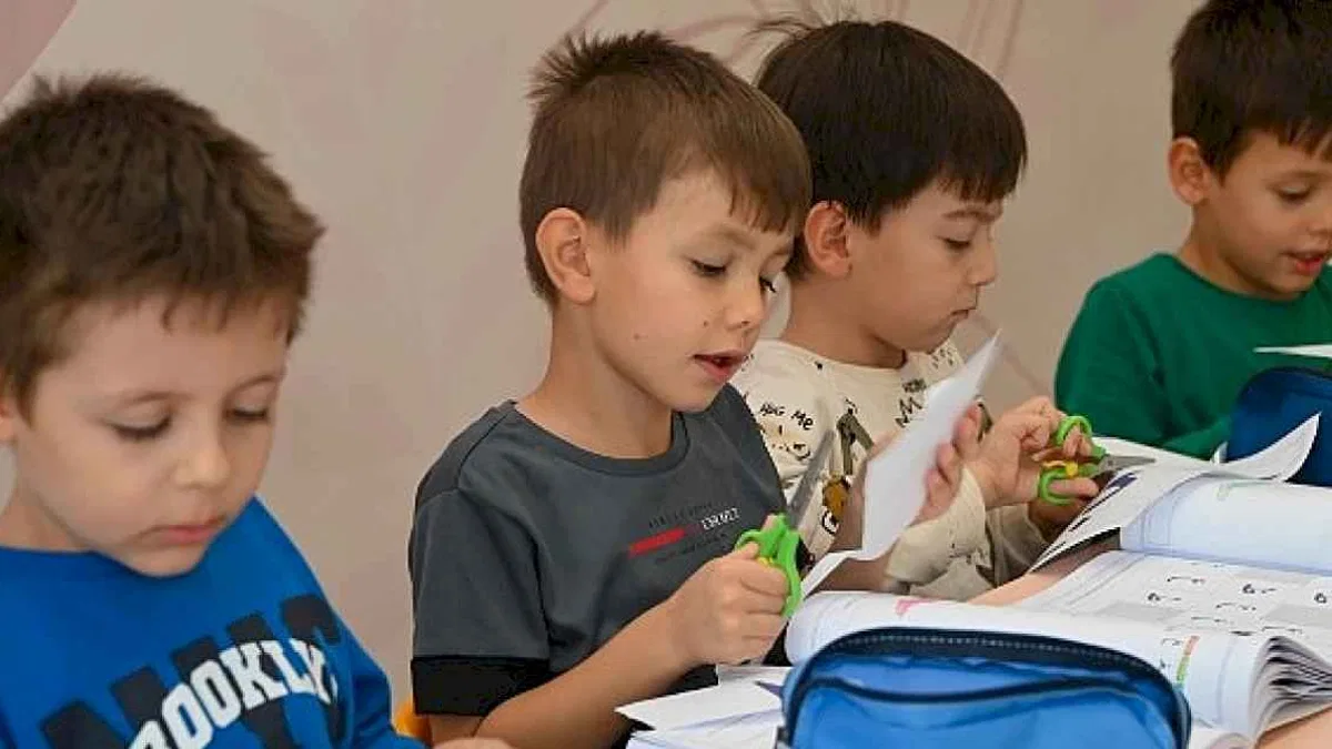 Selçuklu Belediyesi, Selçuklu Sanat, Eğitim, Teknoloji ve Atölye Programları (SETAP) kapsamında faaliyetlerini sürdüren Hatice Hatun Çocuk Mektebi'nde yeni dönem eğitimleri devam ediyor