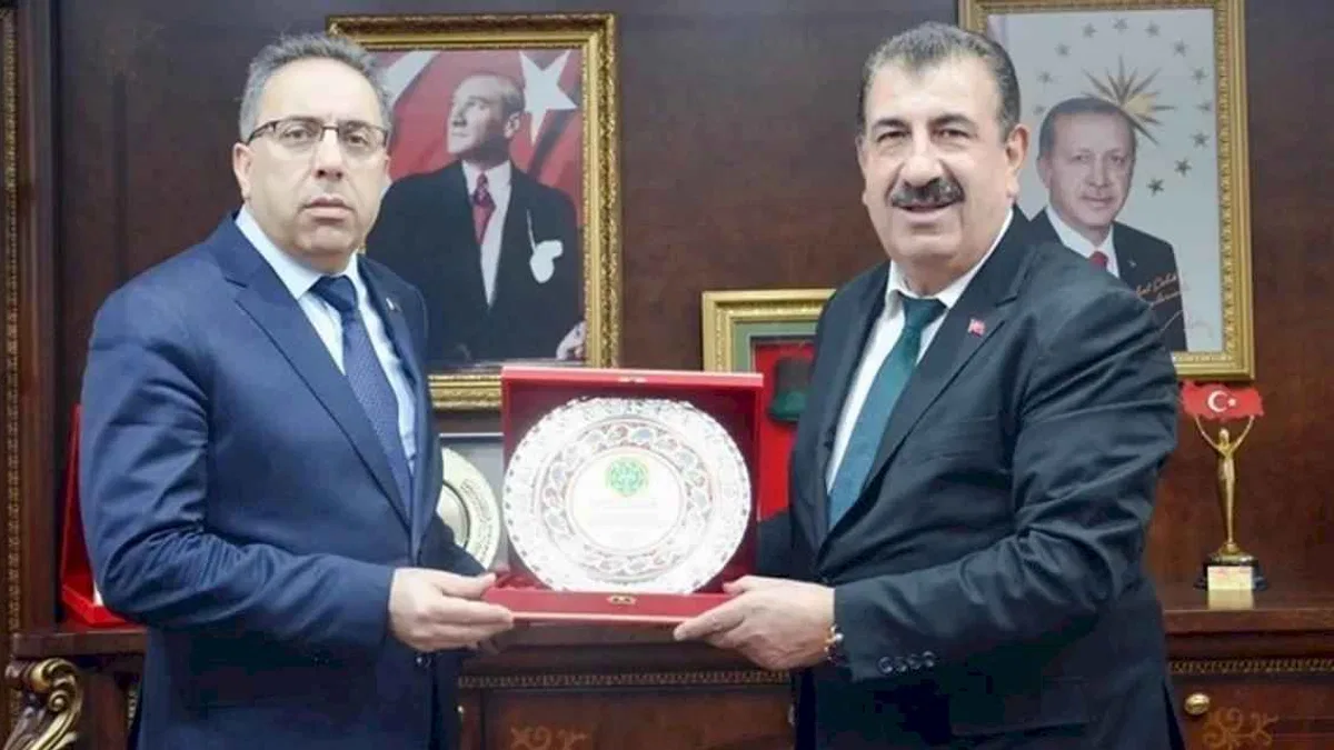 TÜDKİYEB’den Bakan Yardımcısı Gümen'e şükran plaketi