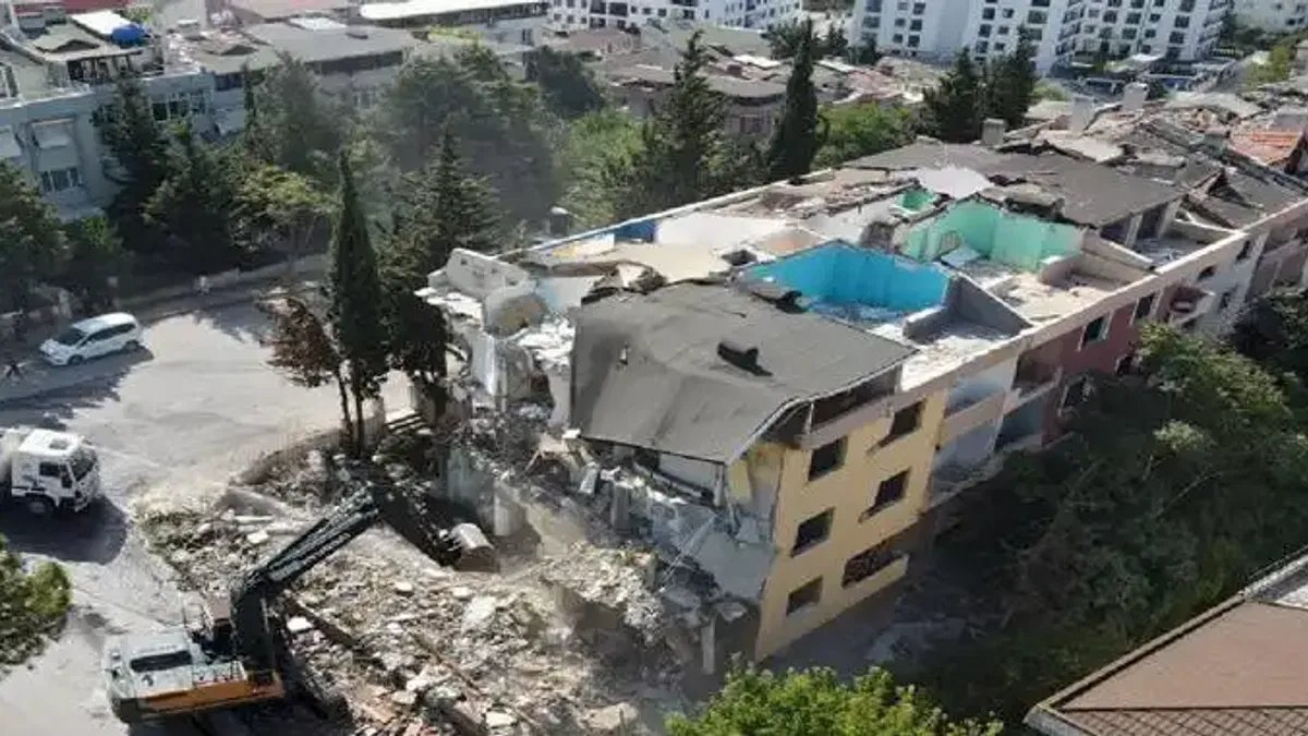 Başkan Akgün: “İstanbul’u depreme hazırlamak zorundayız”